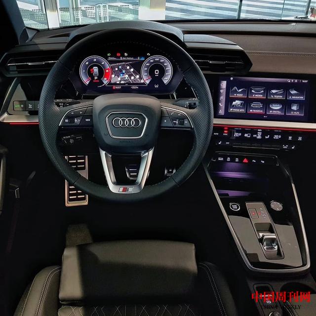 全新奧迪A3 Sportback實(shí)車現(xiàn)身，網(wǎng)友：這才是年輕人喜歡的菜