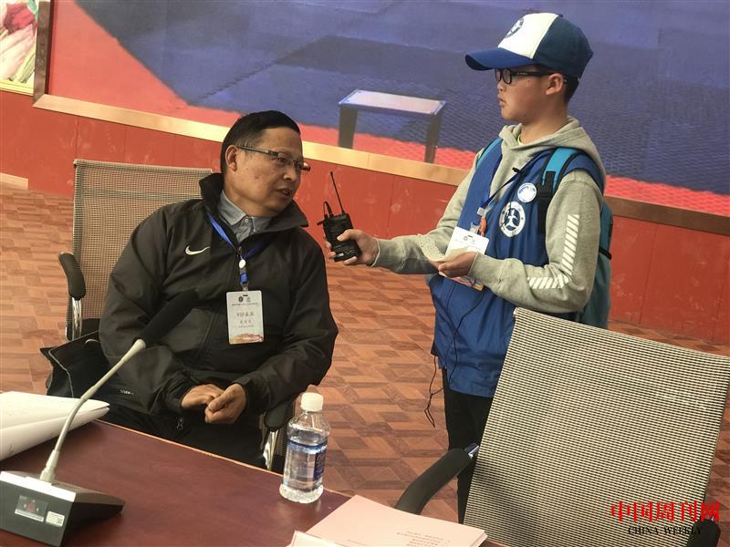 小記者鄭松譯采訪西藏自治區體育局二級巡視員  朱安樂.jpg