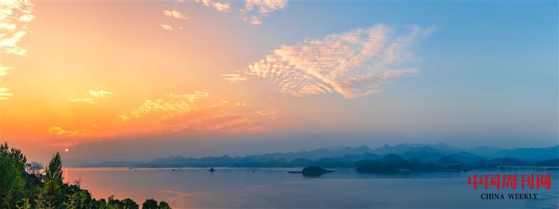攝圖網_500691490_夕陽醉美千島湖全景圖（企業商用）.jpg