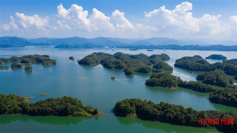 攝圖網_501792170_浙江杭州千島湖風光（企業商用）.jpg