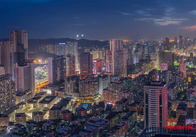 攝圖網_501599821_城市現代建筑夜景(企業商用).jpg