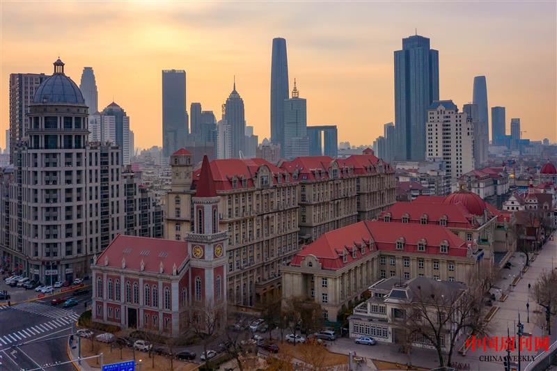 攝圖網_501153389_天津租界區老建筑群(企業商用).jpg