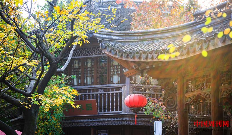 攝圖網_500744856_南京老門東 老房子紅燈籠(企業商用).jpg